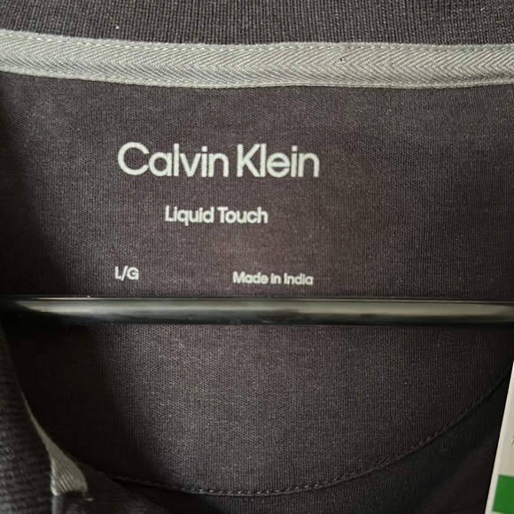 Brand new Calvin Klein men’s polo - Picture 2 of 3